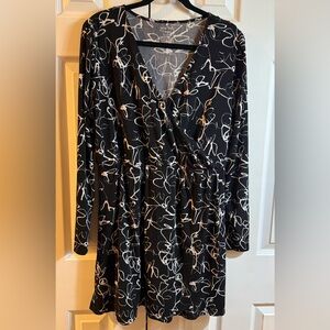 Nine West Black and White Long Sleeve Dress